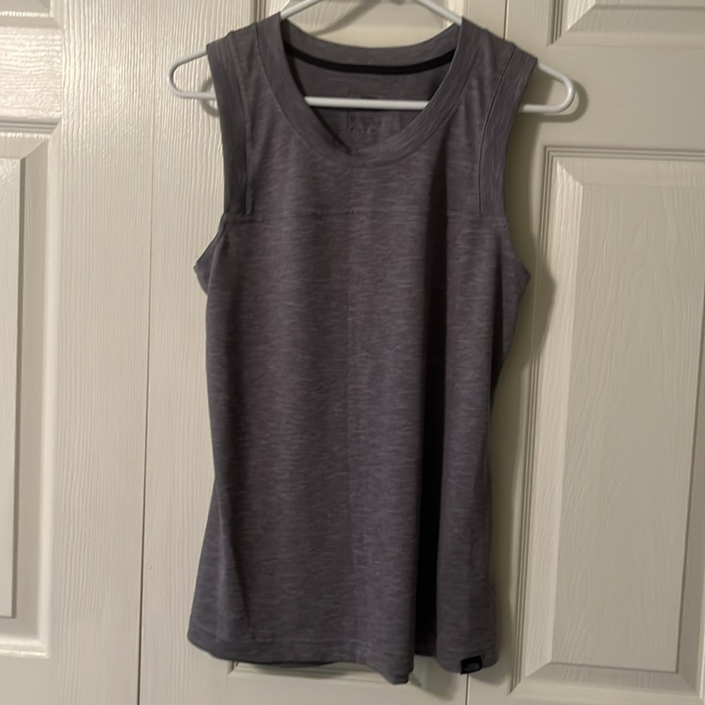 North Face gray sleeveless top